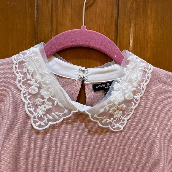 Cable & Gauge Pink Sweater with Floral Lace - Picture 3 of 6